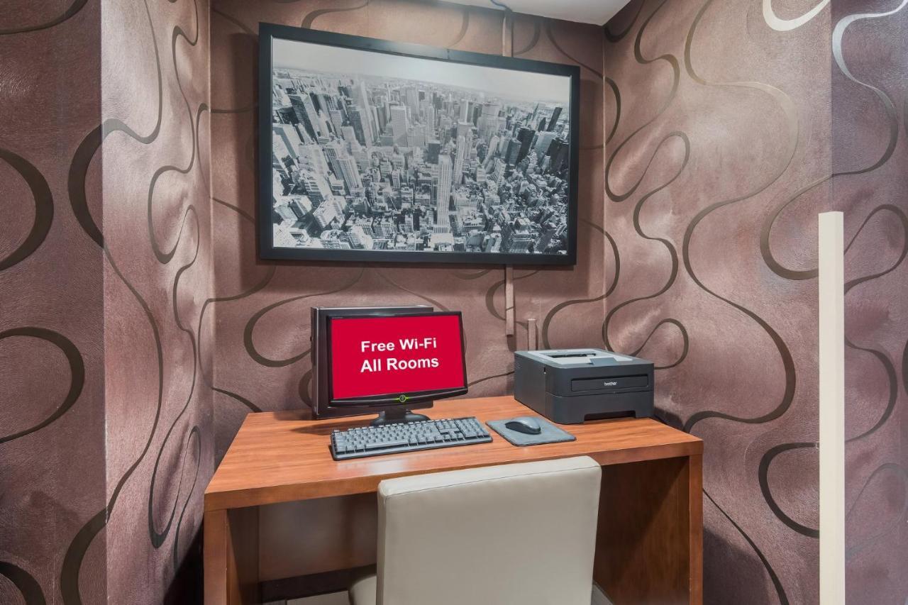 Red Roof Inn Fairfield Fairfield  Dış mekan fotoğraf